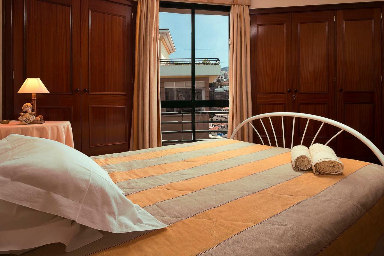 Apartment Bay Historic Center Funchal  Buitenkant foto